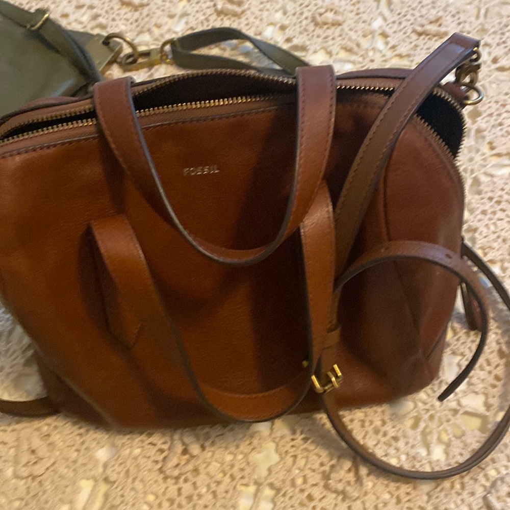 Fossil purse